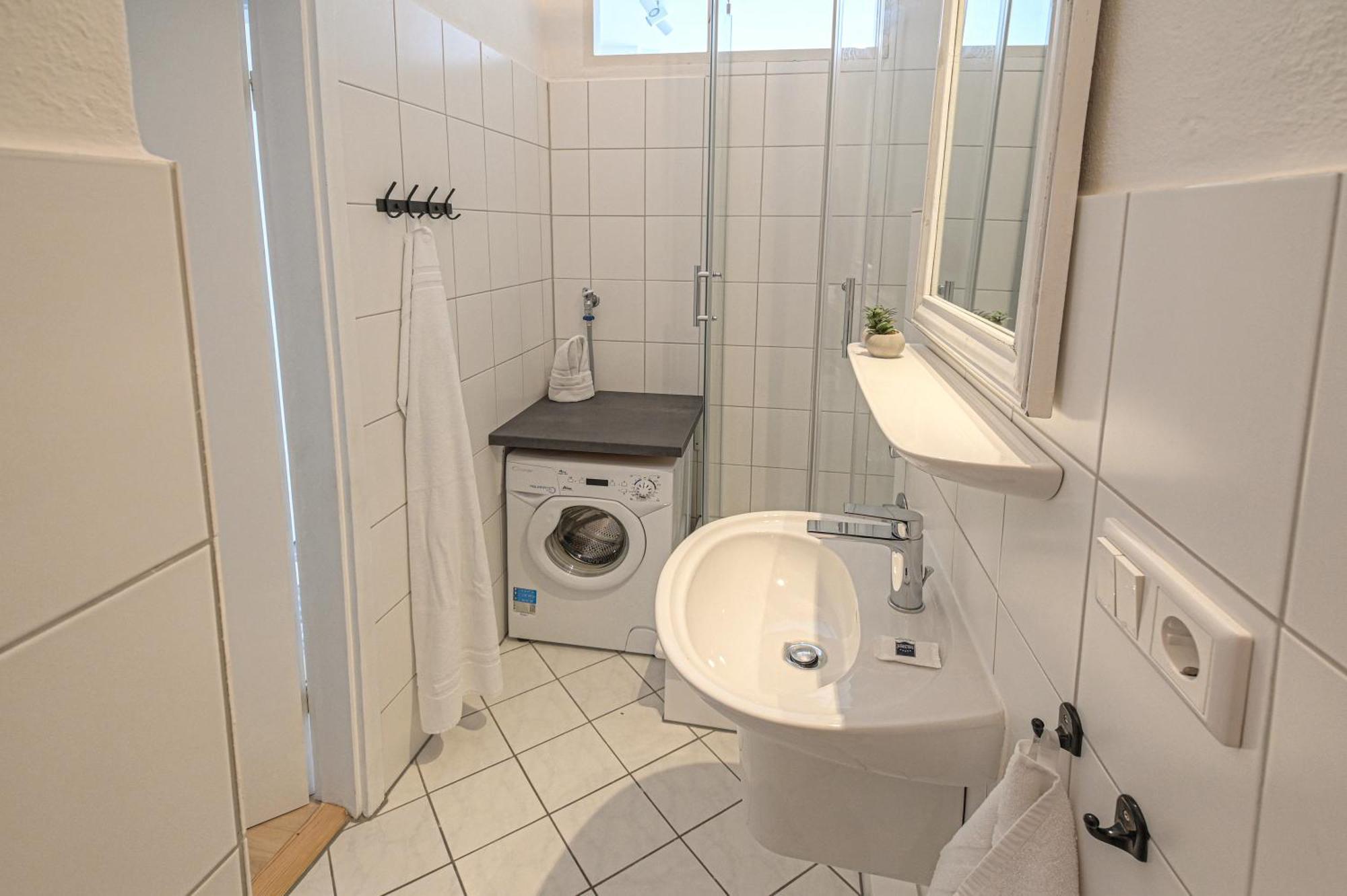 Mittendrin - Apartment Mit 2 Balkonen Sehr Zentral Flensbourg Extérieur photo